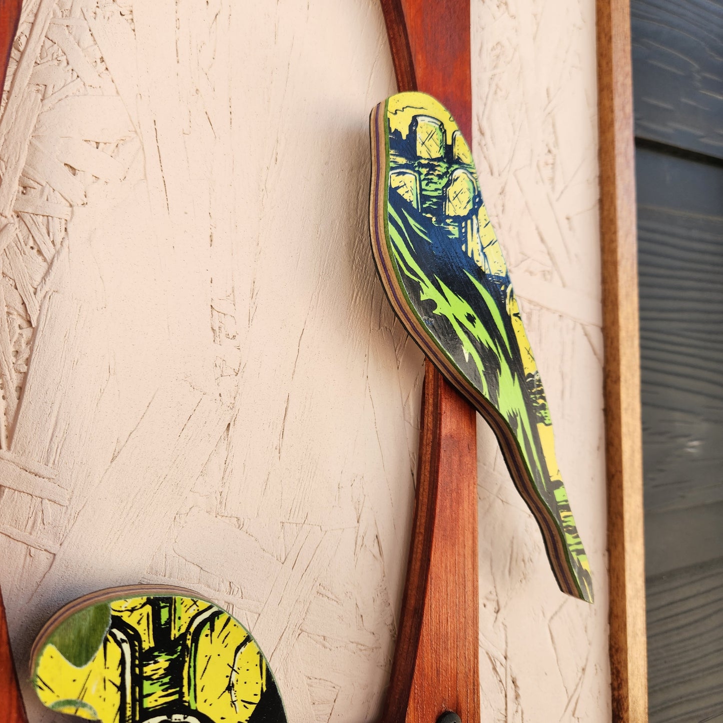 Grooming - Parakeet - Skateboard Art