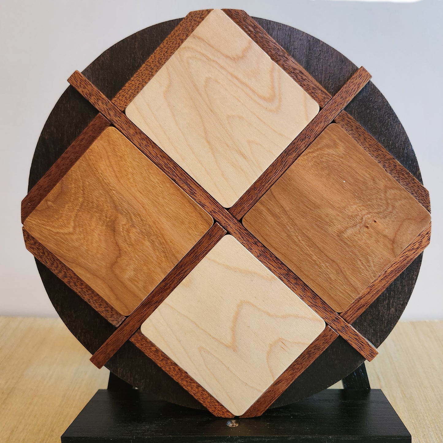 "X-hairs" Mid-Mod / Wireless Phone Charging Station