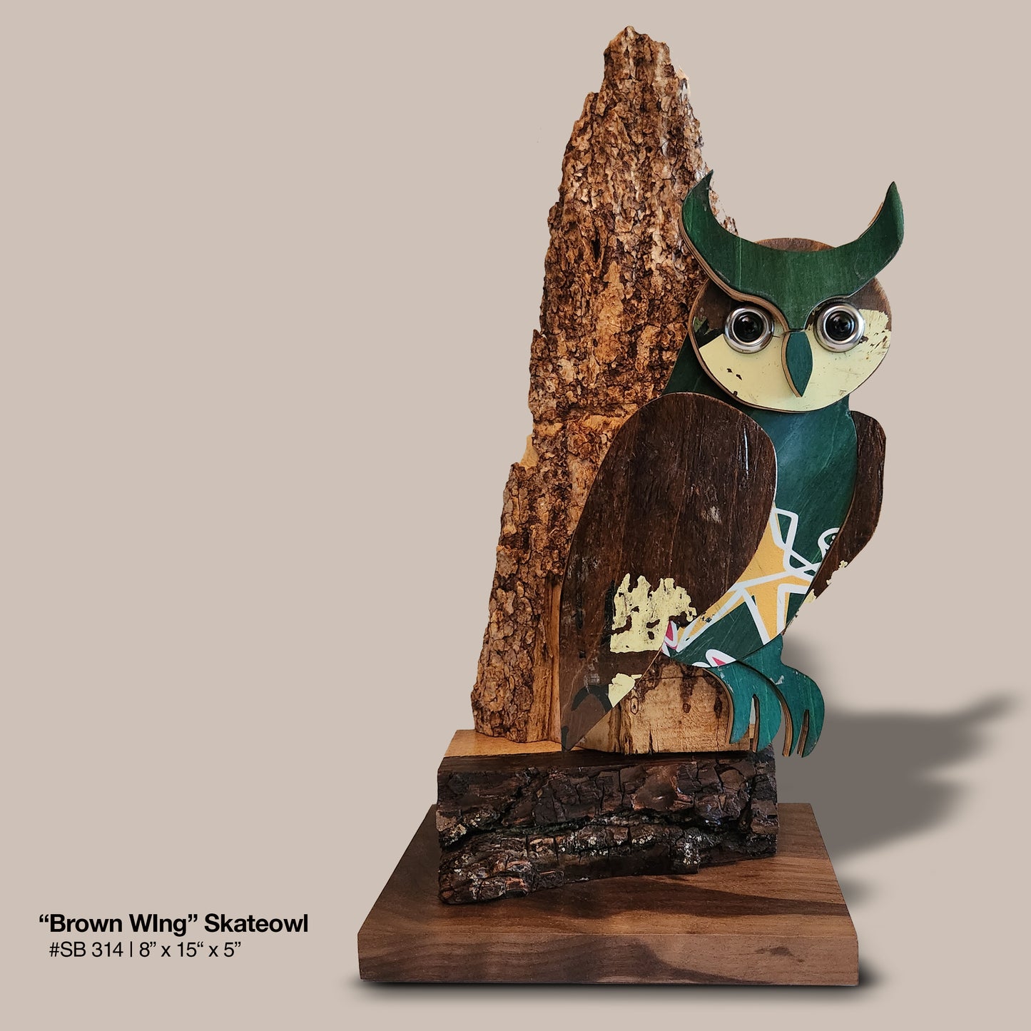 "Brown Wing Skate Owl / Freestanding"