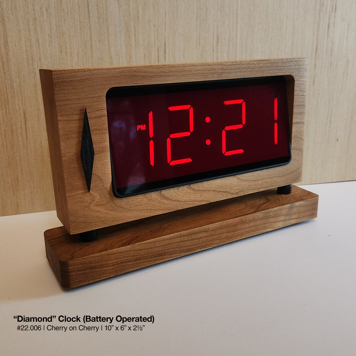 "Retro Diamond Clock - American Cherry"