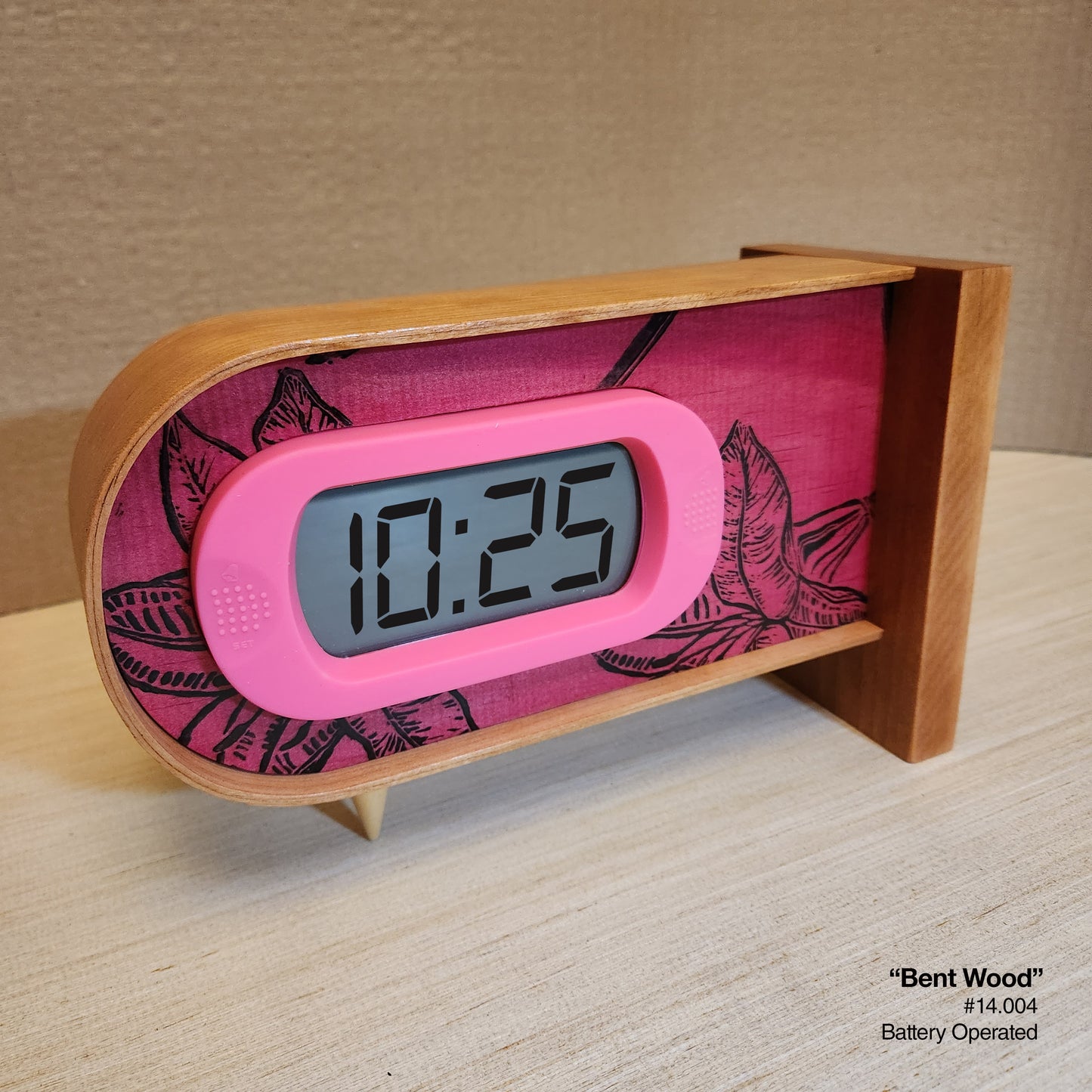 Bent Wood Clock - Pink Hibiscus w/Bent Cherry