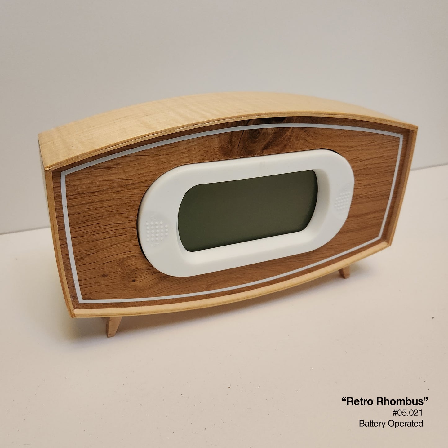 Retro Rhombus Clock - White Oak