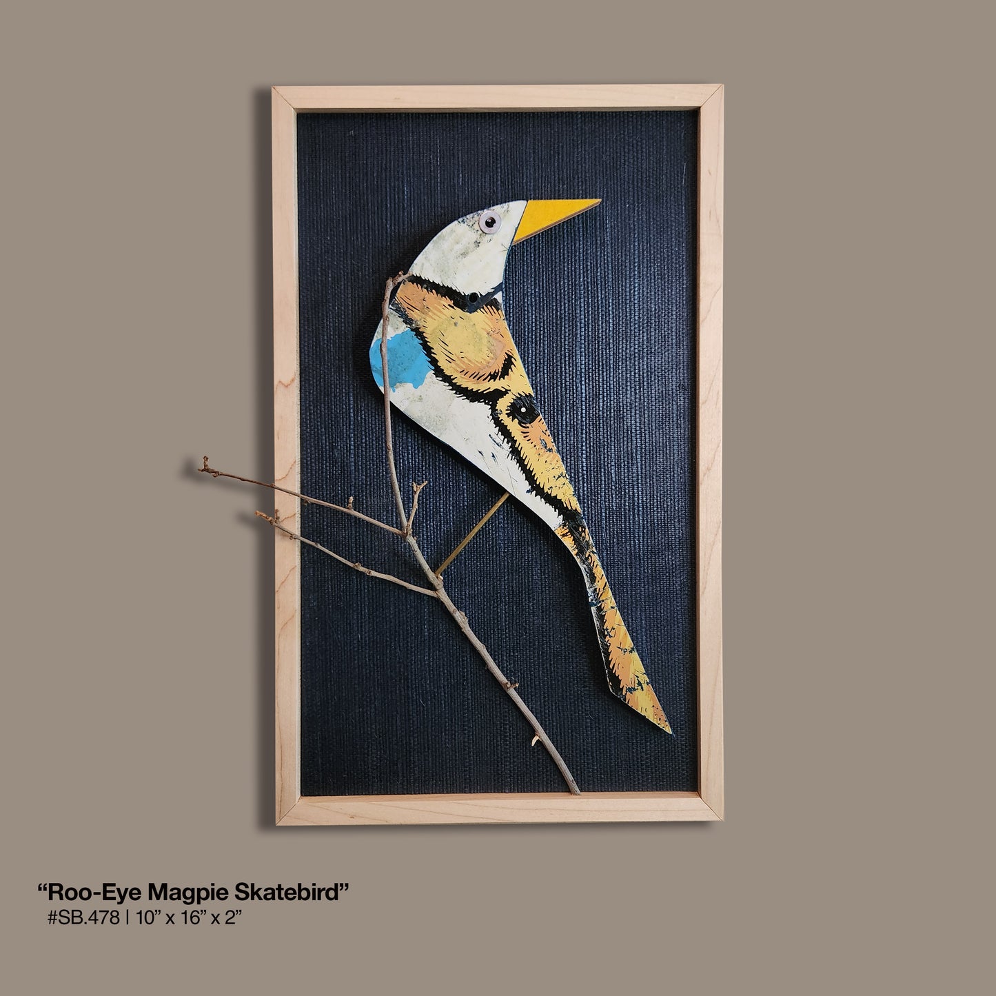 "Roo-Eye Magpie" Skatebird